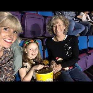 Meet your Posher, Sharon